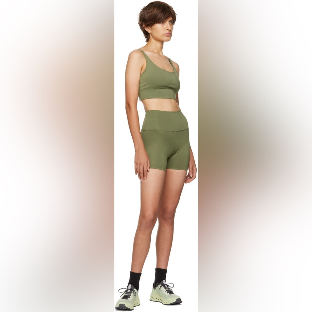 NWT HÉROS Khaki ‘The Short’ Shorts S $95 new w tags